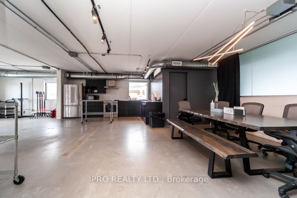34 Cawthra Avenue Property Photo 36