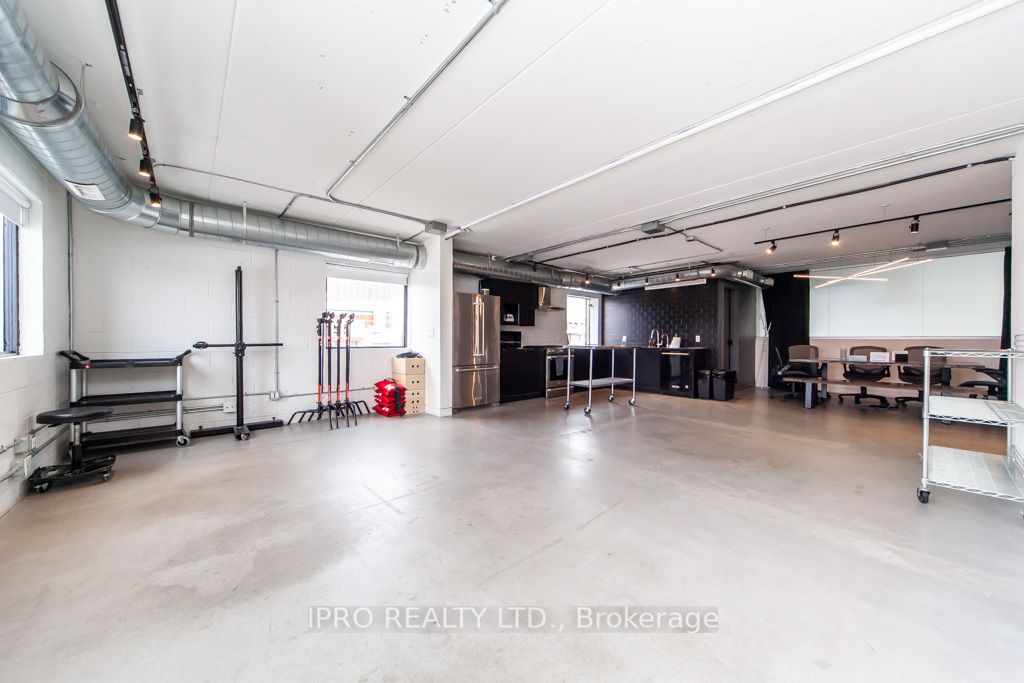 34 Cawthra Avenue Property Photo 41