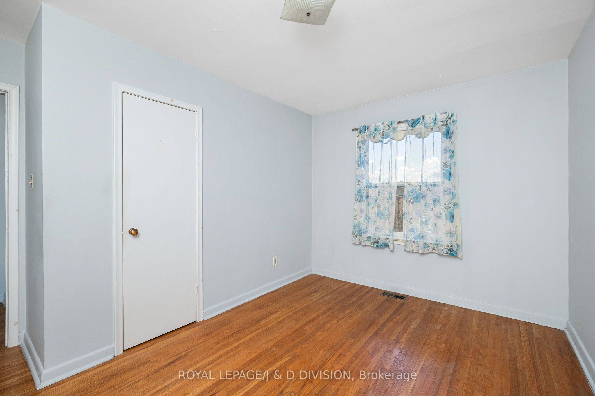 51 Edinborough Court Property Photo 19