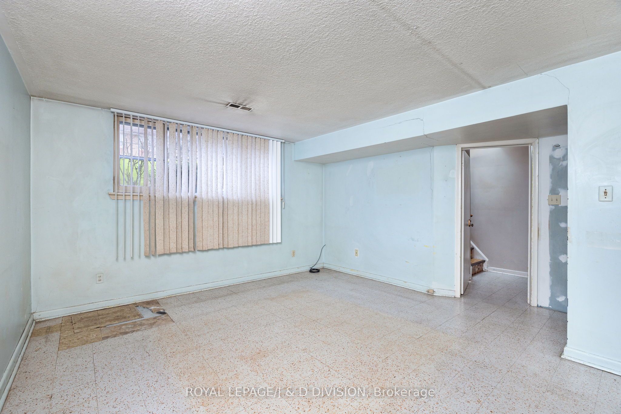 51 Edinborough Court Property Photo 25