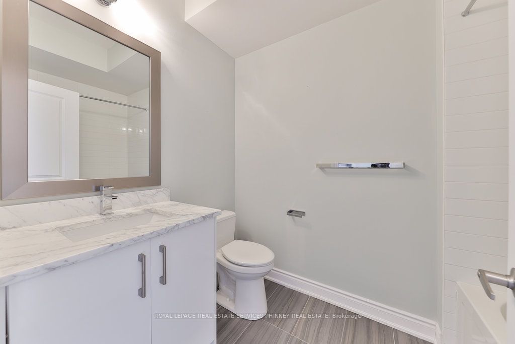 #10 - 2160 Trafalgar Road Property Photo 21