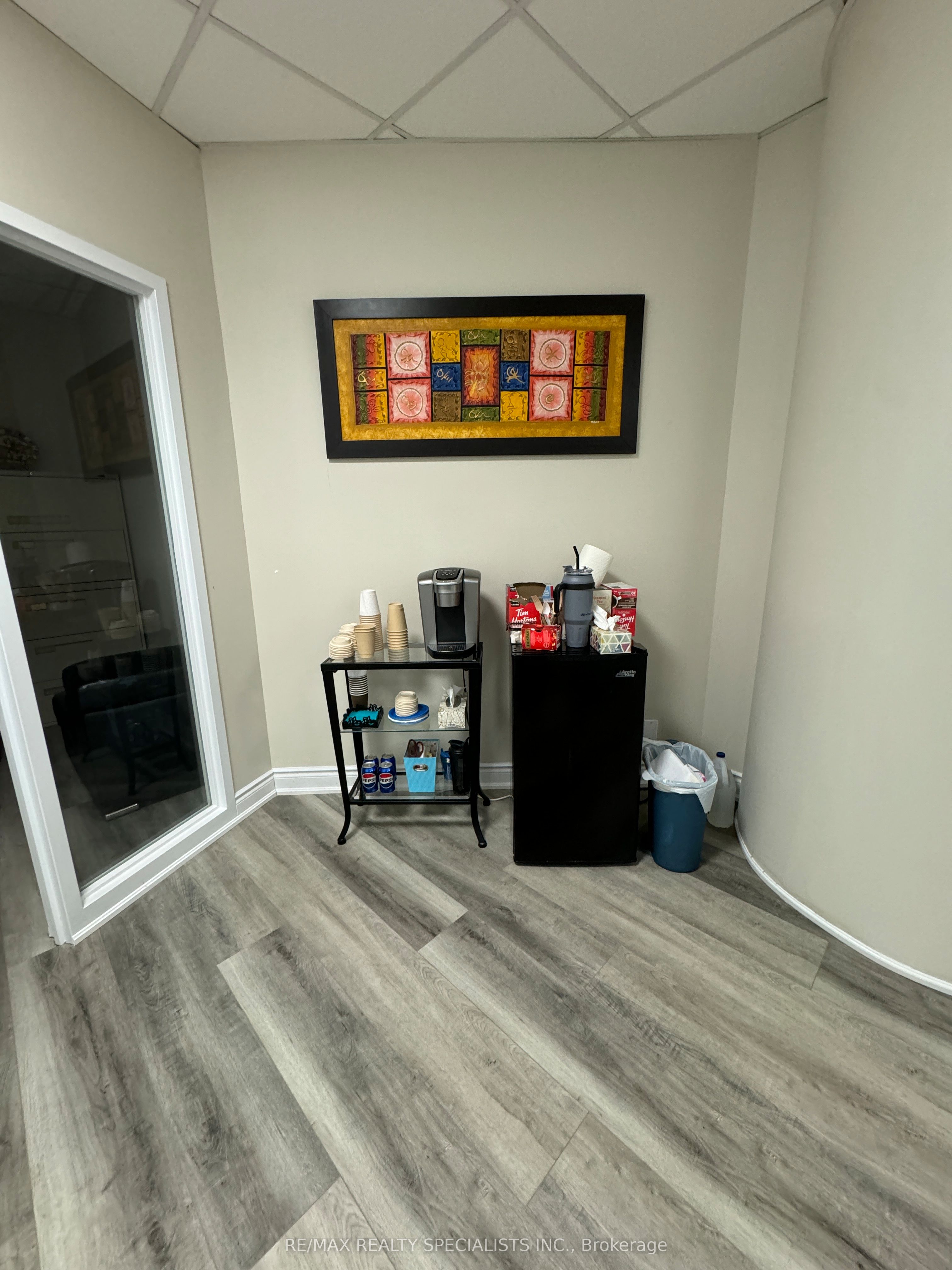 #106 - 50 Burnhamthorpe Road Property Photo 9