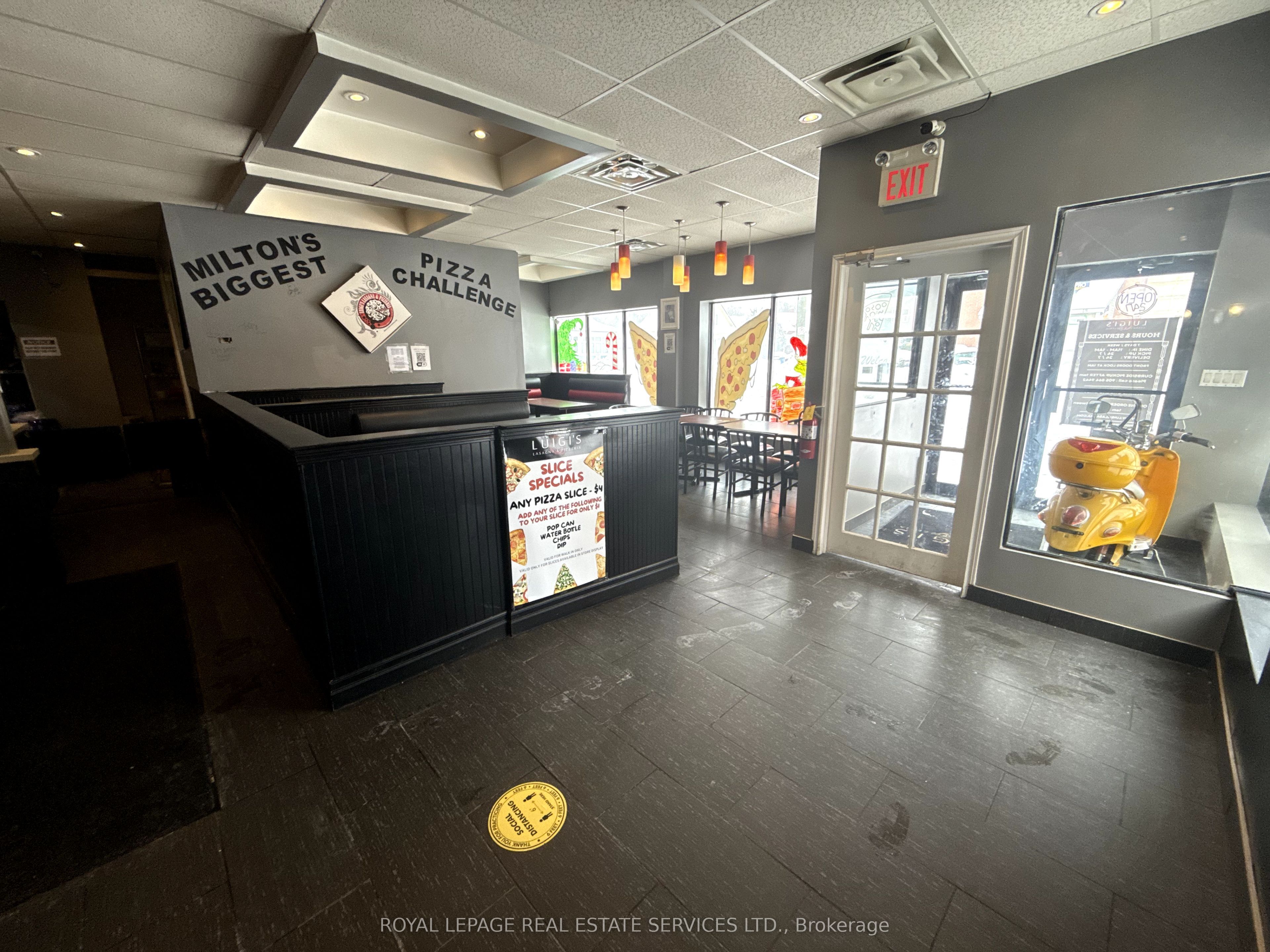 17 Commercial Street Property Photo 5