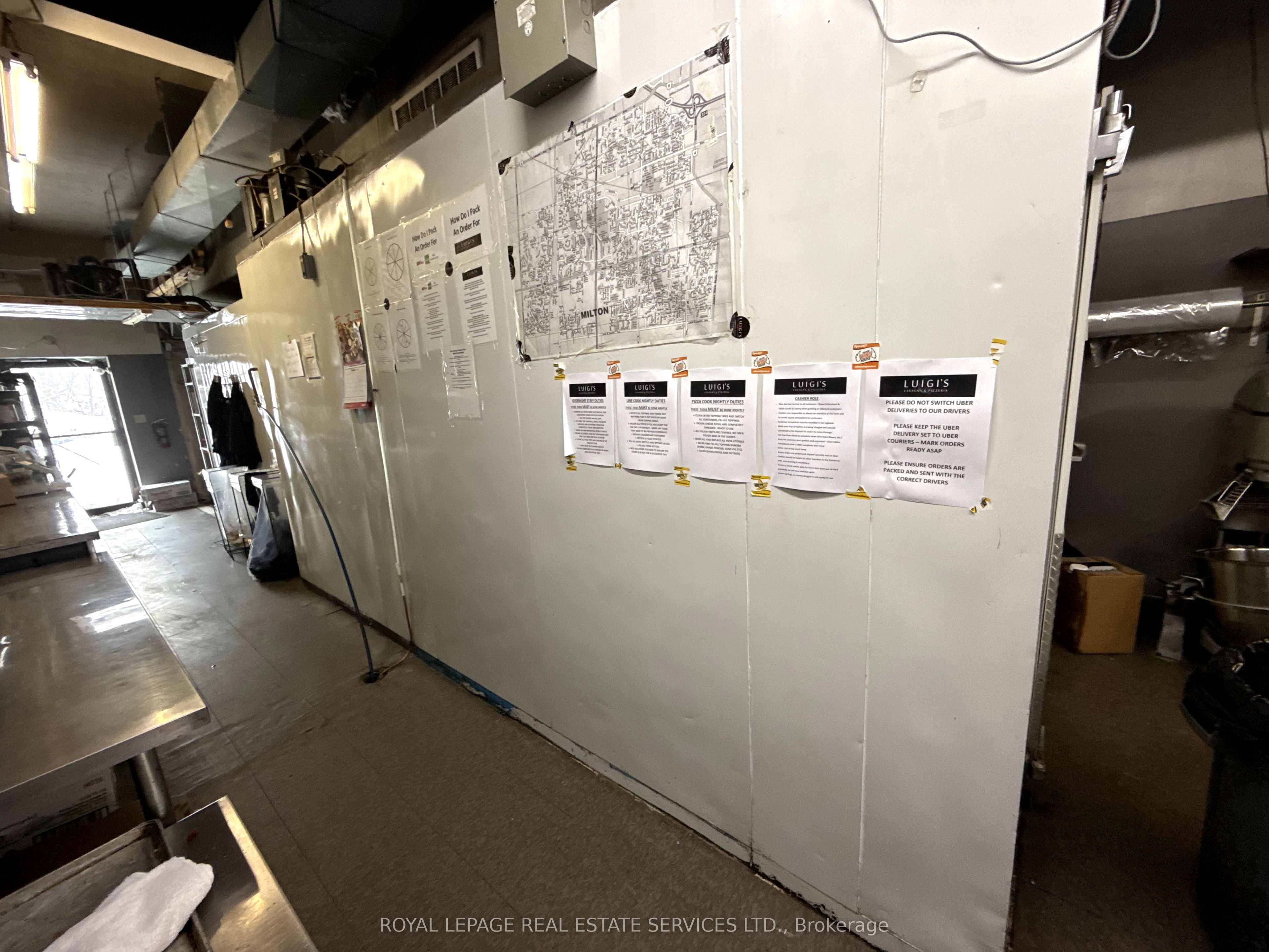 17 Commercial Street Property Photo 20