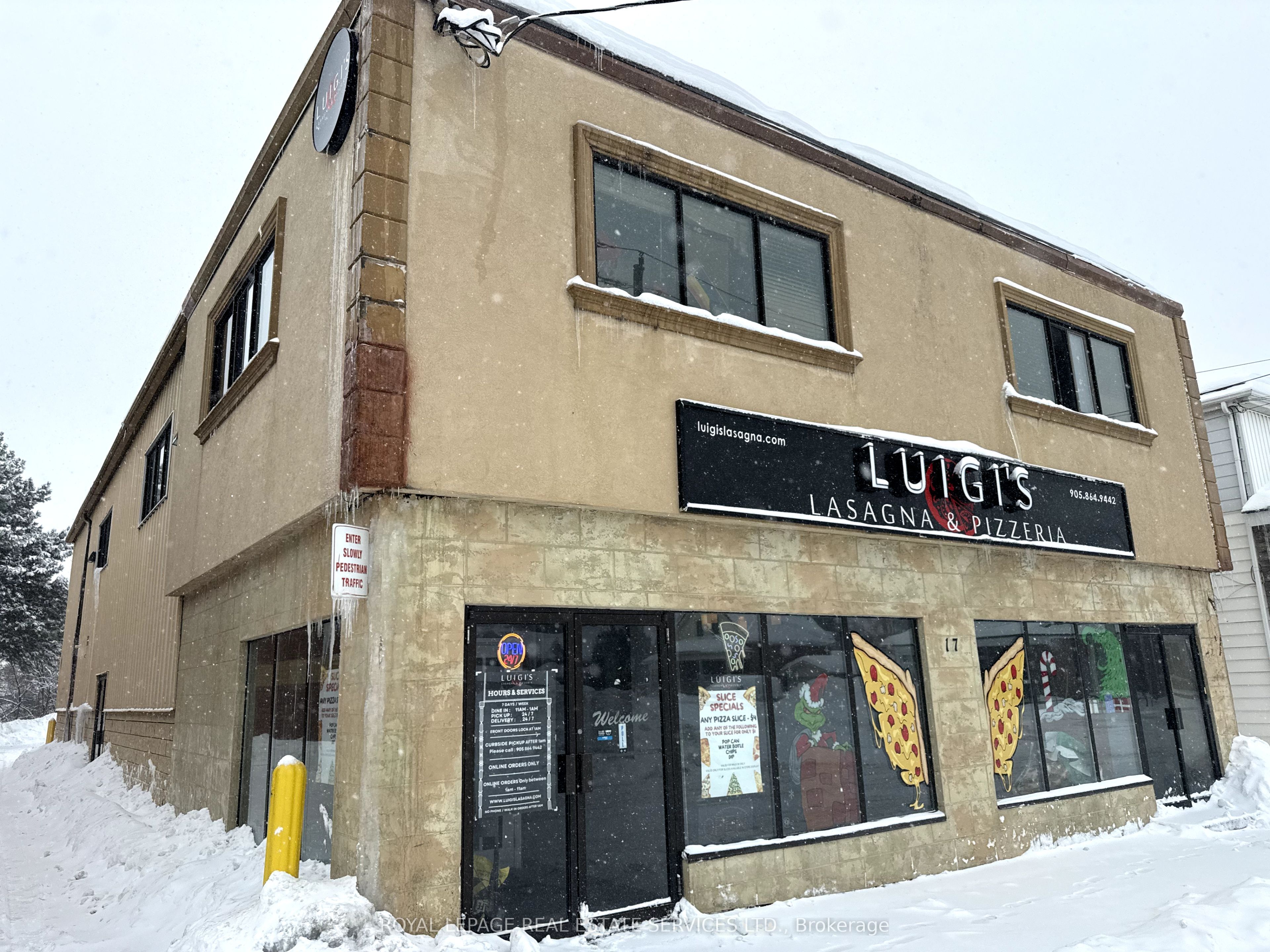 17 Commercial Street Property Photo 38