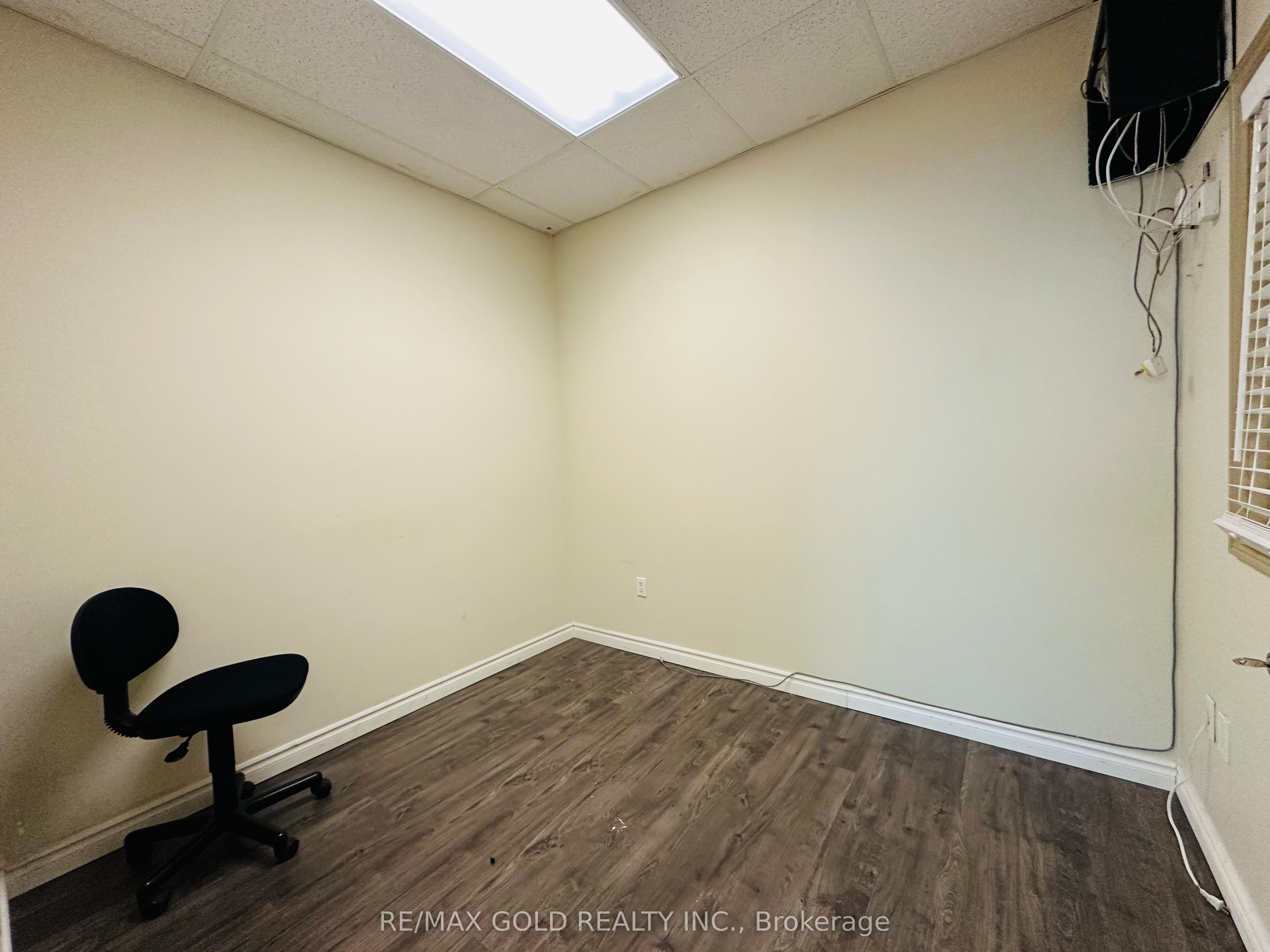 #209 - 2970 Drew Road Property Photo 2
