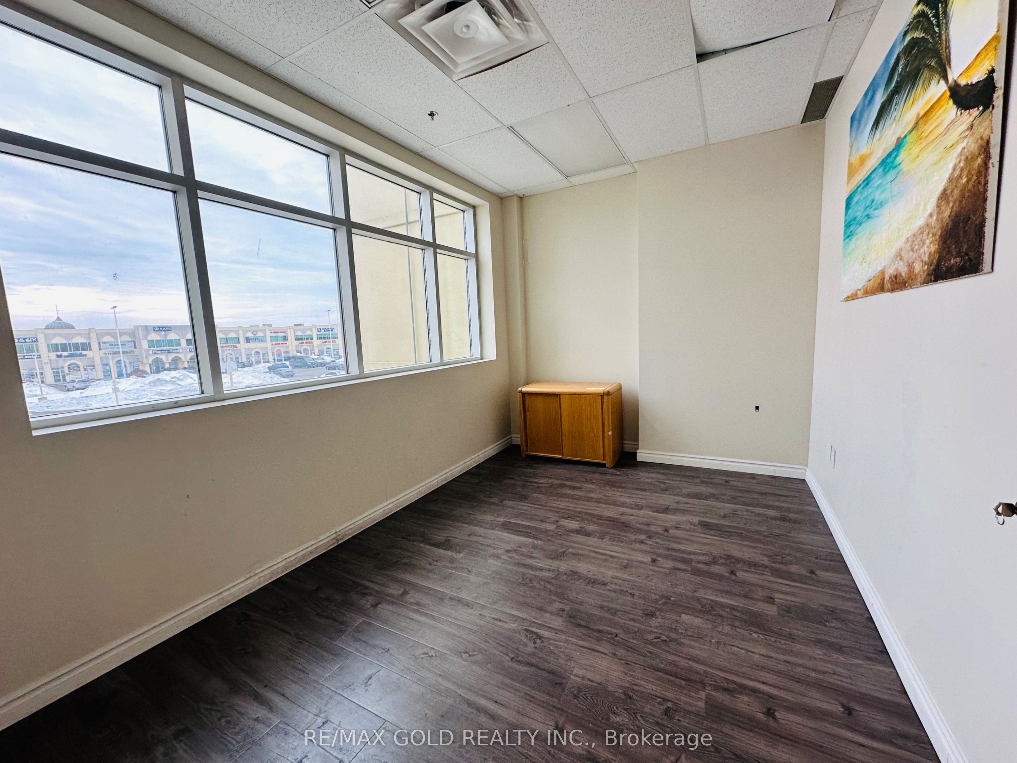 #209 - 2970 Drew Road Property Photo 9