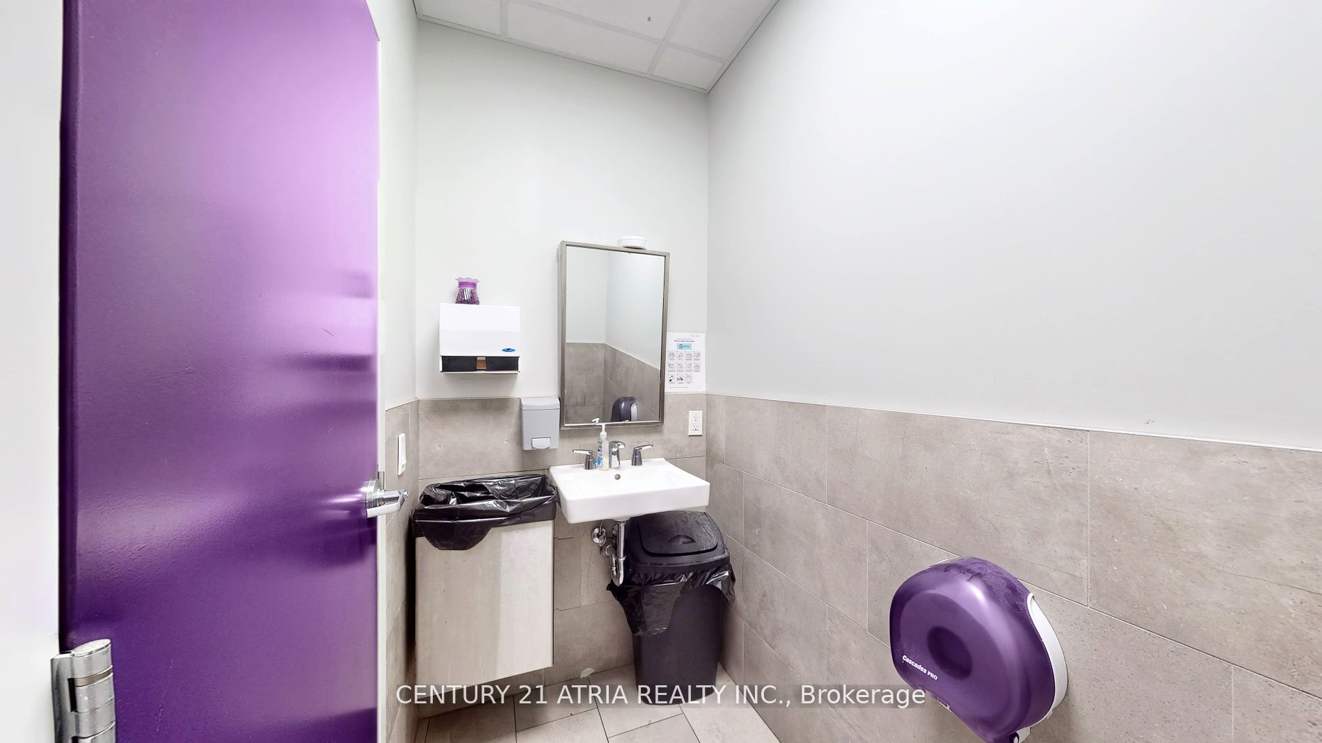 #9 - 301 Queen Street Property Photo 13
