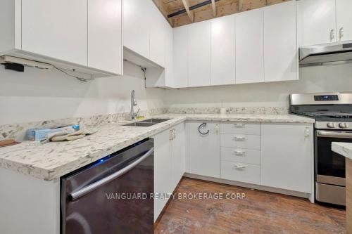 #3 - 4 Alfred Kuehne Boulevard Property Photo 16