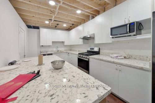 #3 - 4 Alfred Kuehne Boulevard Property Photo 18