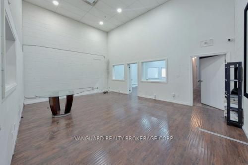 #3 - 4 Alfred Kuehne Boulevard Property Photo 20