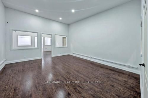 #3 - 4 Alfred Kuehne Boulevard Property Photo 23