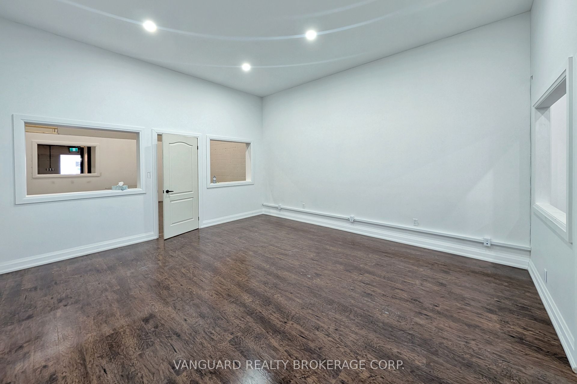#3 - 4 Alfred Kuehne Boulevard Property Photo 24