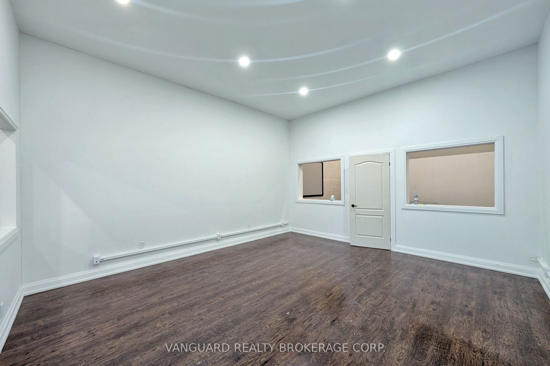 #3 - 4 Alfred Kuehne Boulevard Property Photo 25