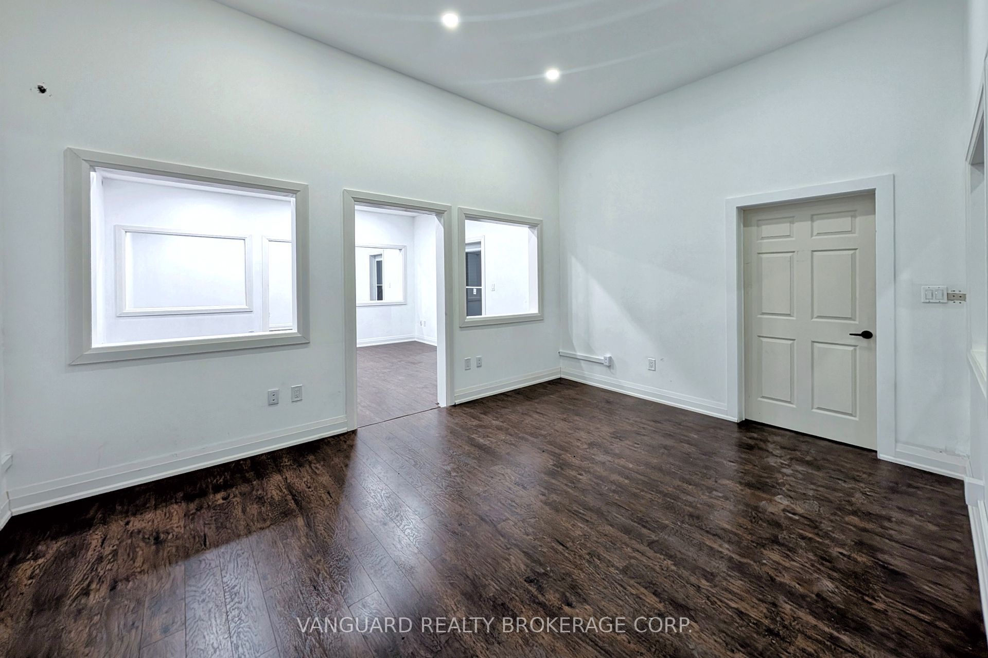 #3 - 4 Alfred Kuehne Boulevard Property Photo 27
