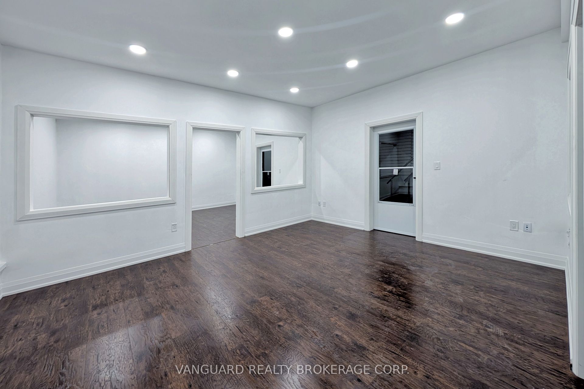 #3 - 4 Alfred Kuehne Boulevard Property Photo 30