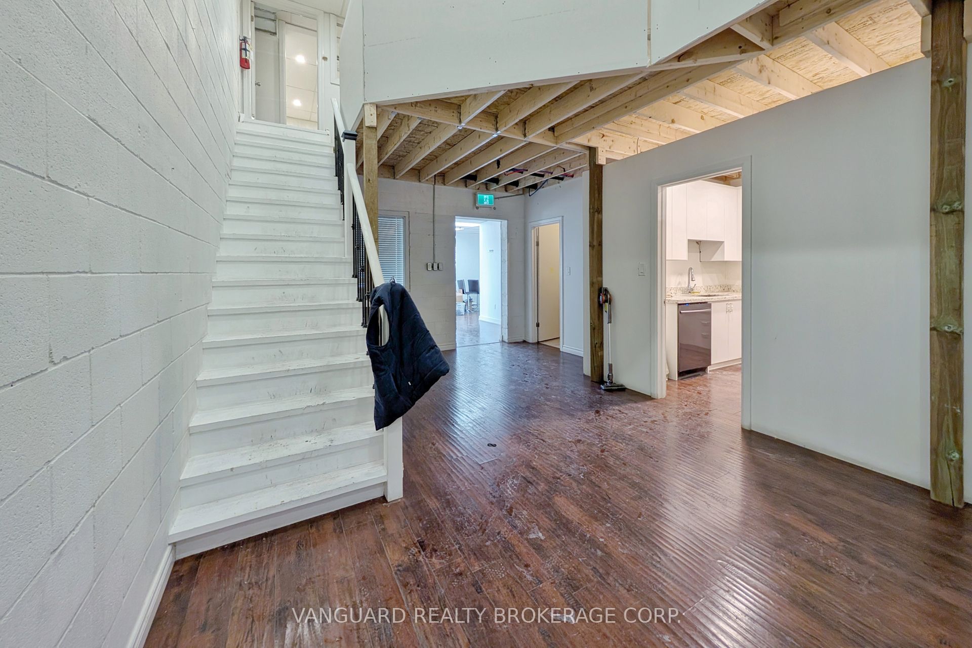 #3 - 4 Alfred Kuehne Boulevard Property Photo 37