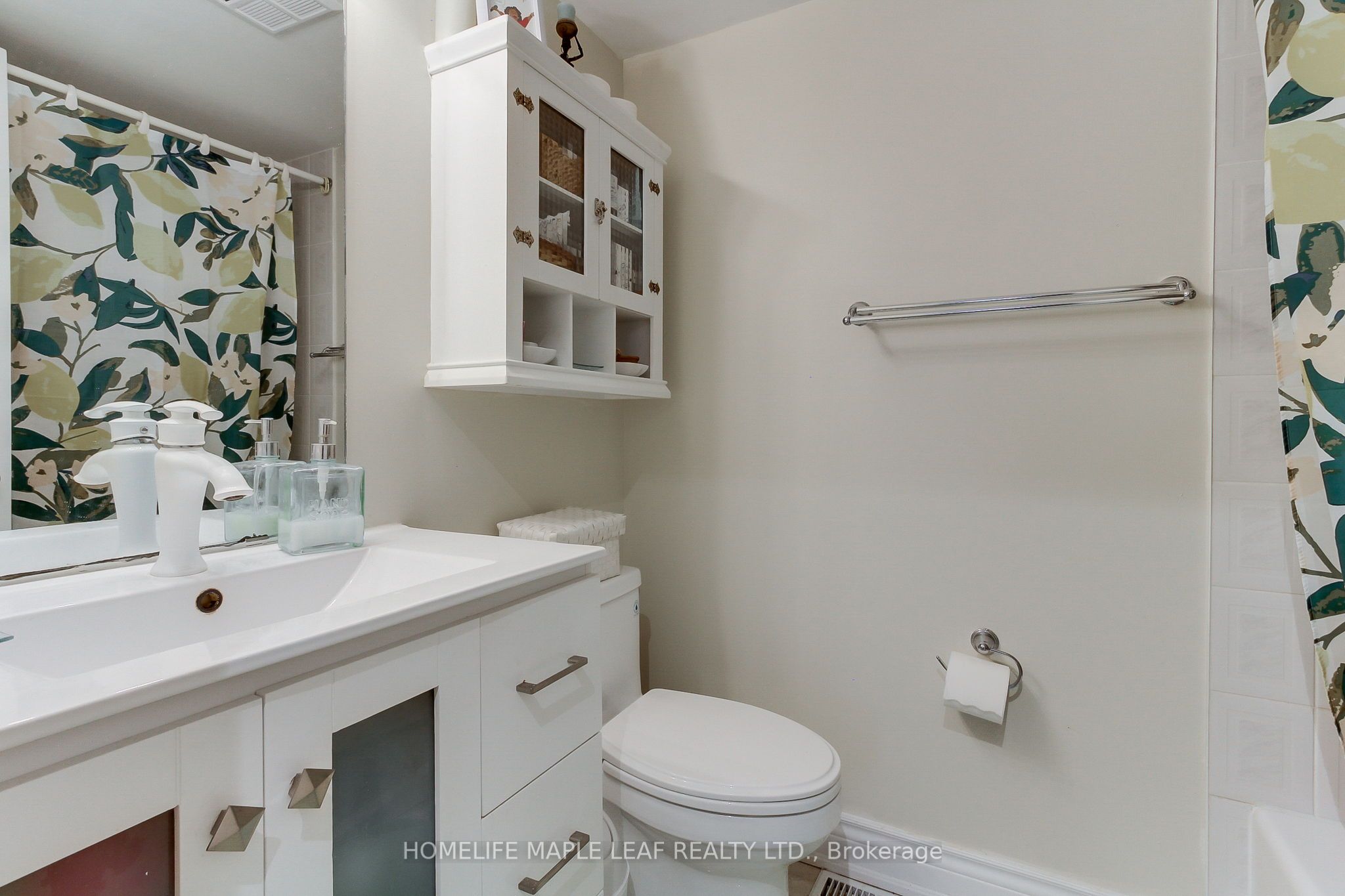 #98 - 760 Lawrence Ave Avenue Property Photo 22