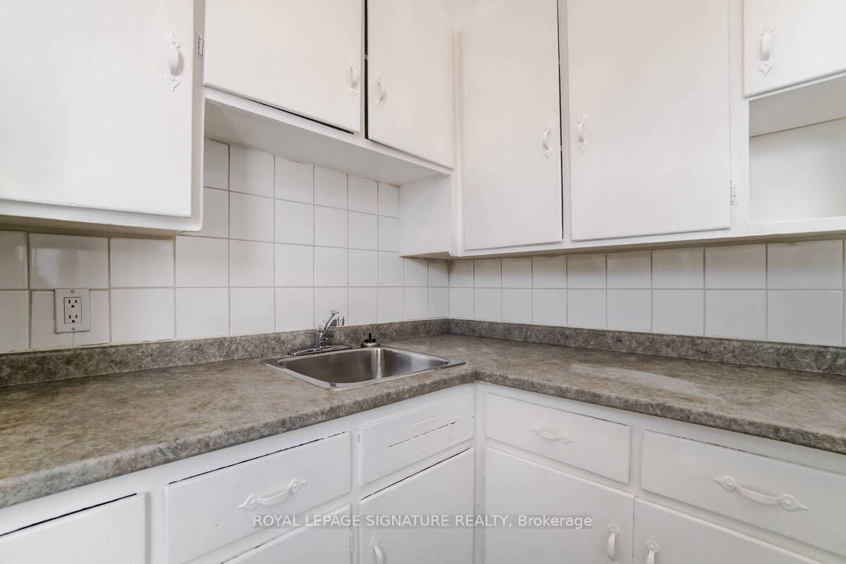 48 David Street Property Photo 32