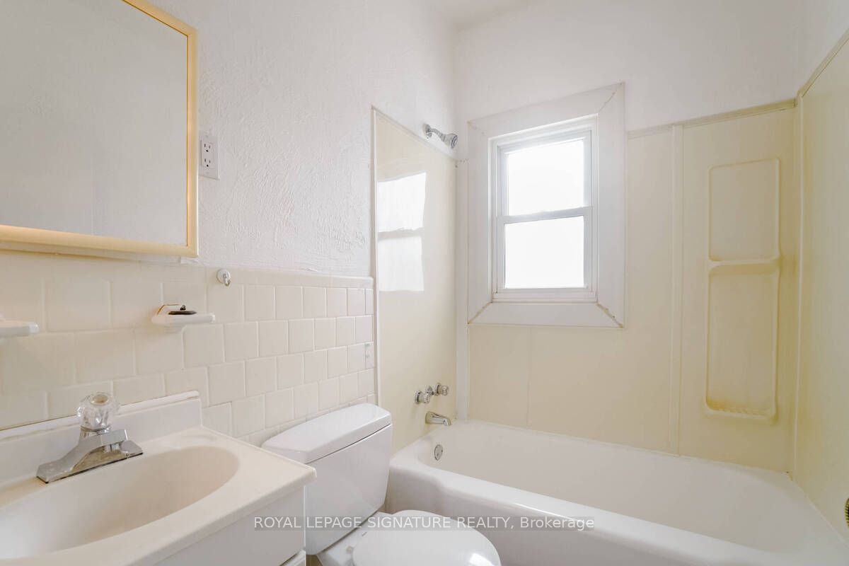 48 David Street Property Photo 37