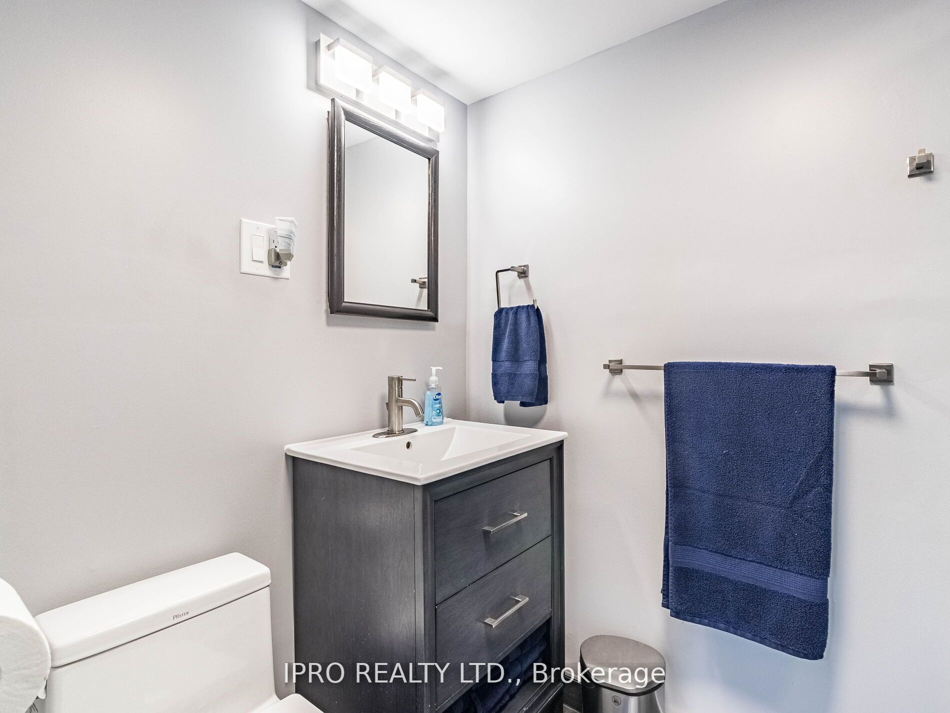 93 Gair Drive Property Photo 22