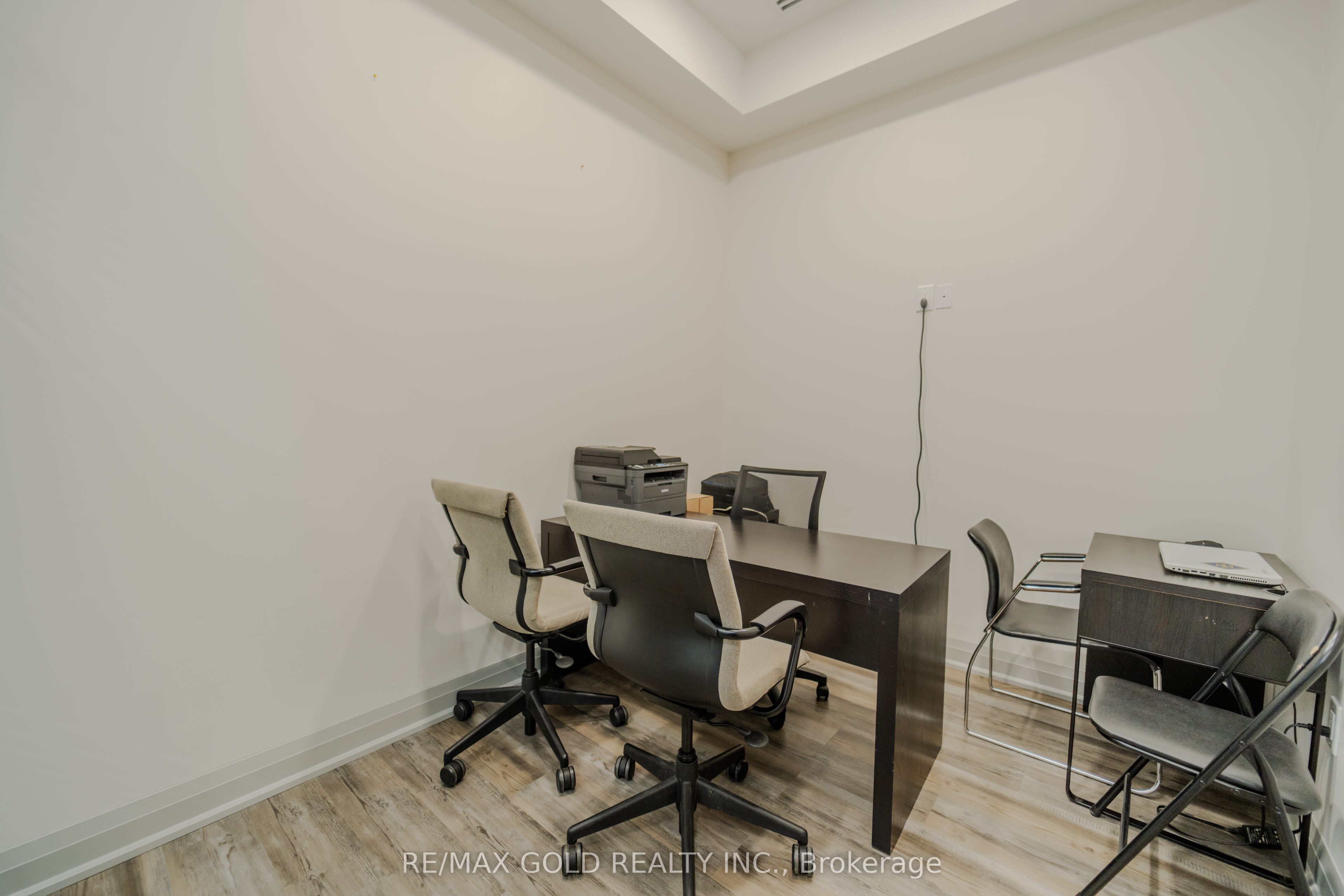 #238 - 3465 Platinum Drive Property Photo 20