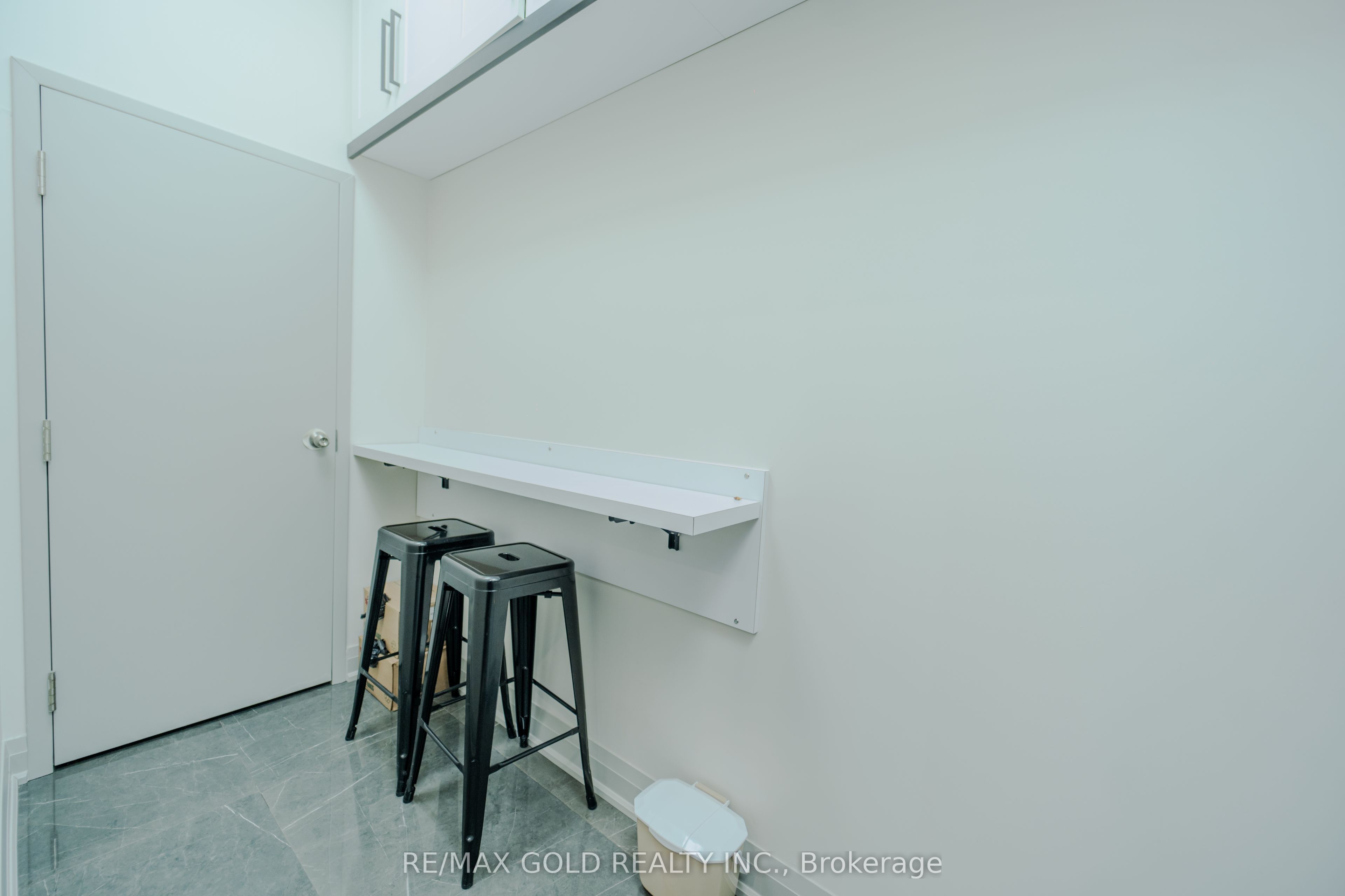 #238 - 3465 Platinum Drive Property Photo 36