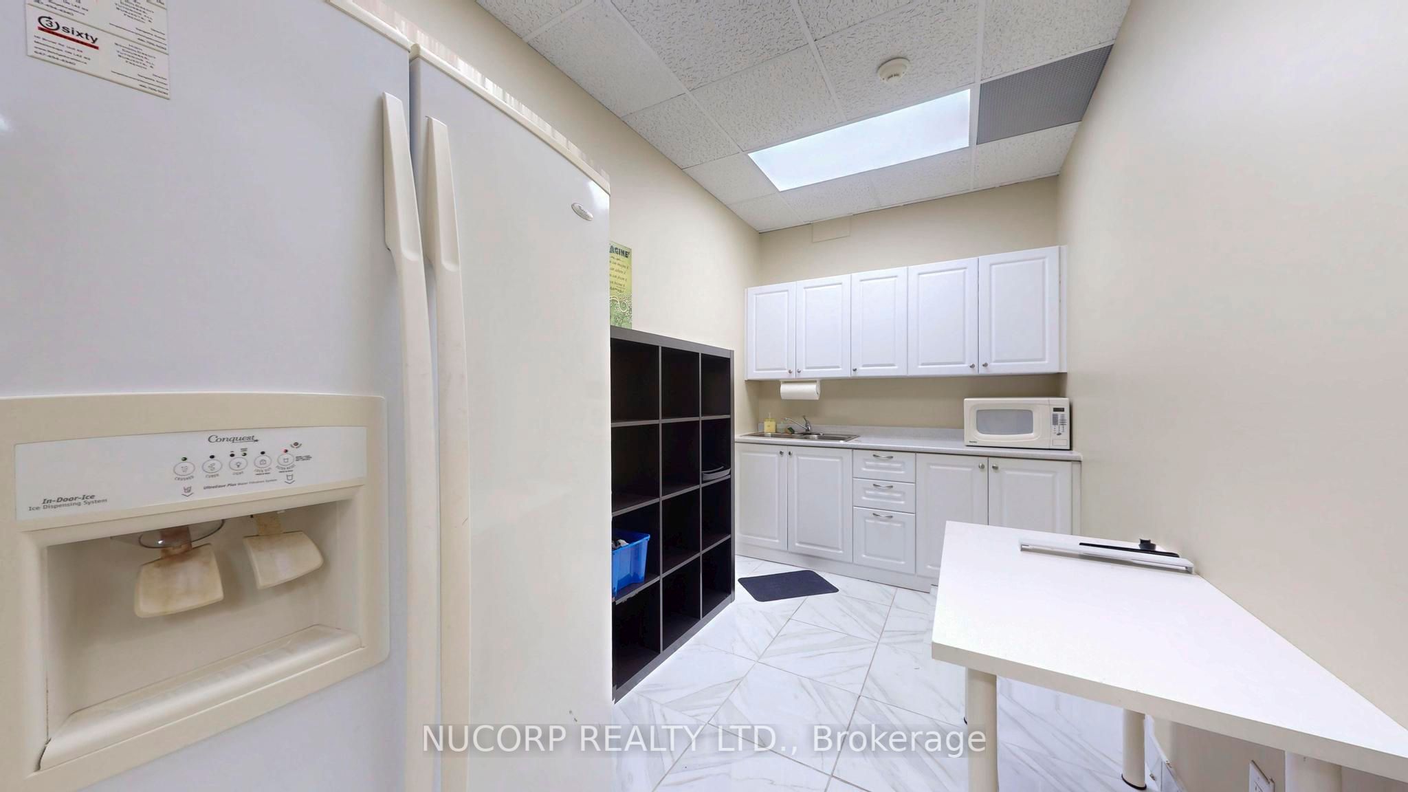#100-103 - 141 Brunel Road Property Photo 12