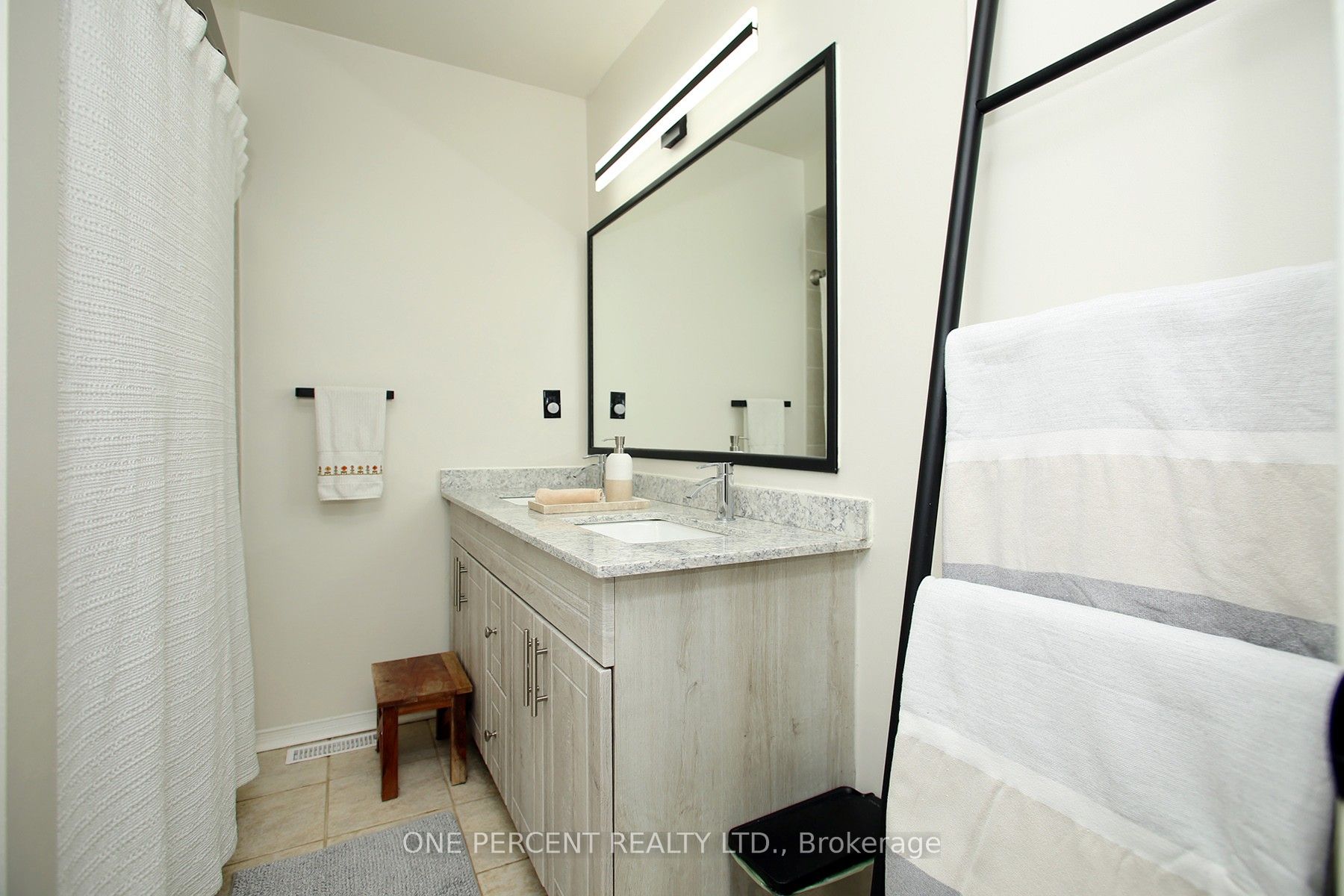 #55 - 5223 Fairford Crescent Property Photo 27