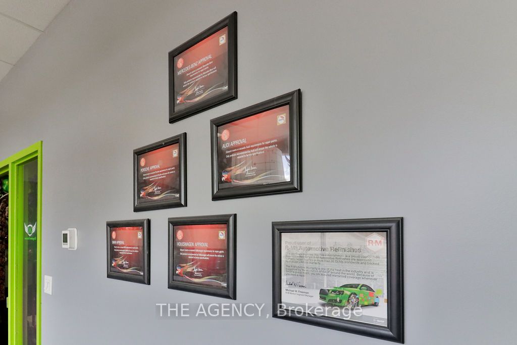 #64 & 65 - 3176 Ridgeway Drive Property Photo 22