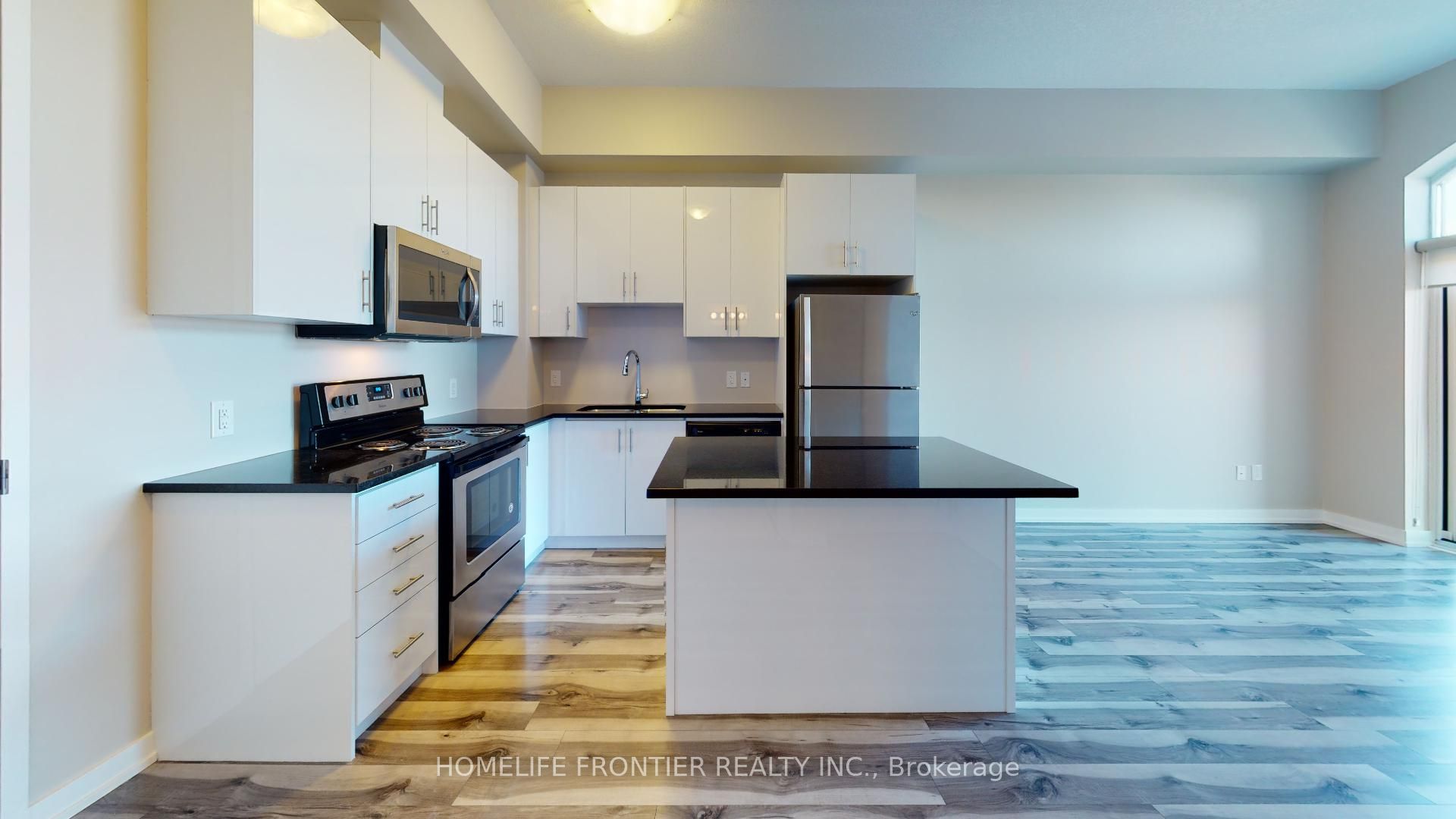 #819 - 2490 Old Bronte Road Property Photo 3