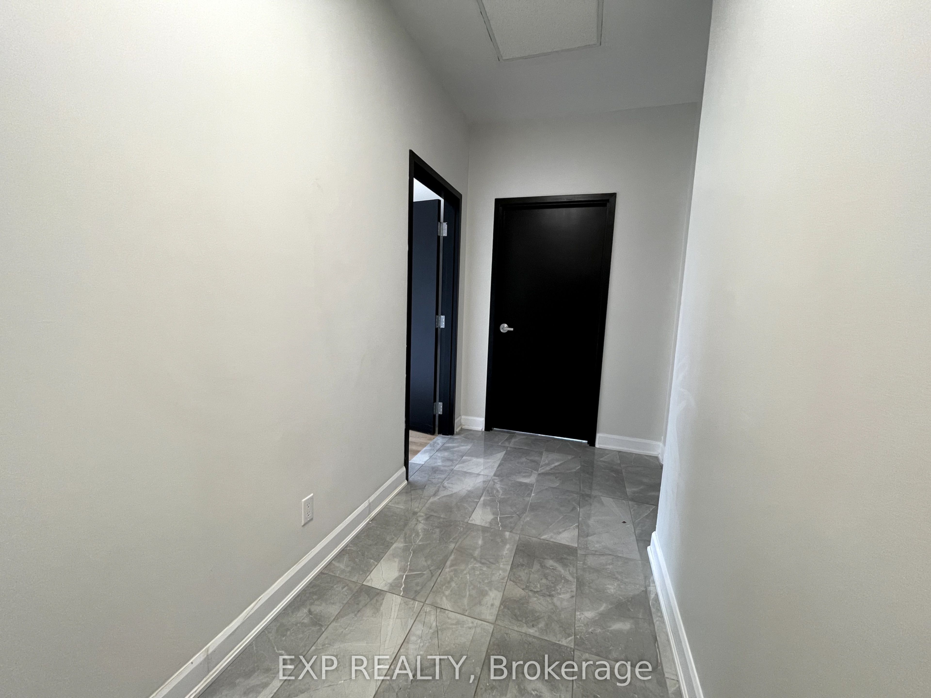 #312 - 230 Lakeshore Road Property Photo 7