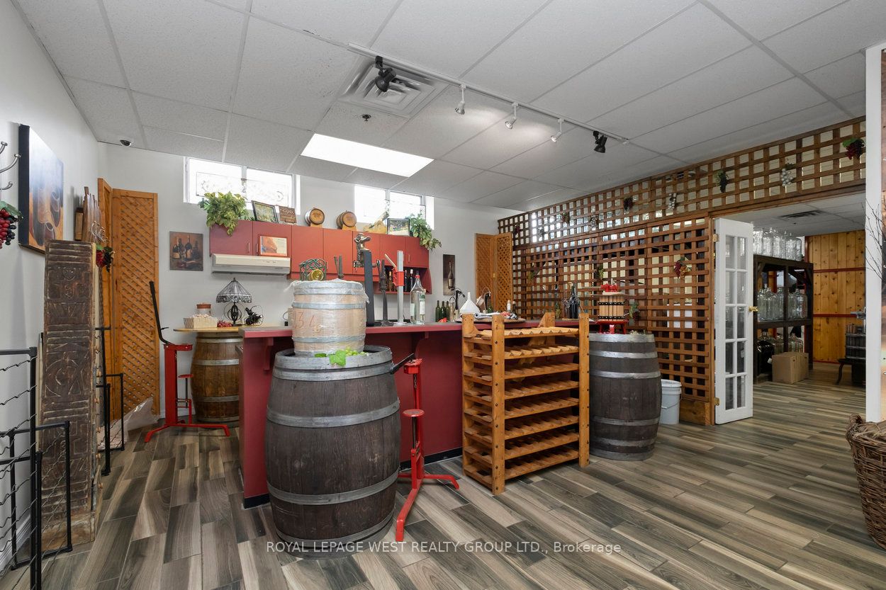 45 Densley Avenue Property Photo 11