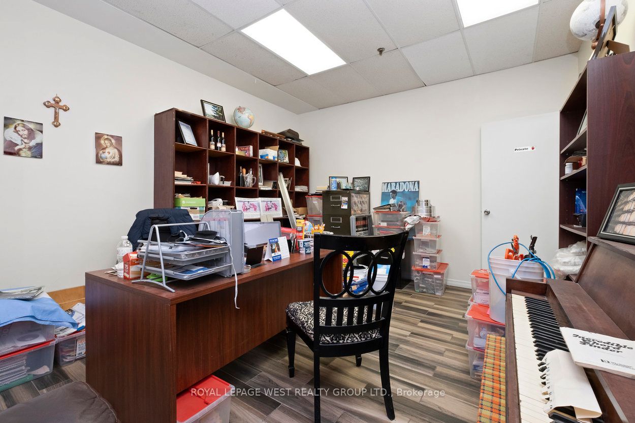 45 Densley Avenue Property Photo 13