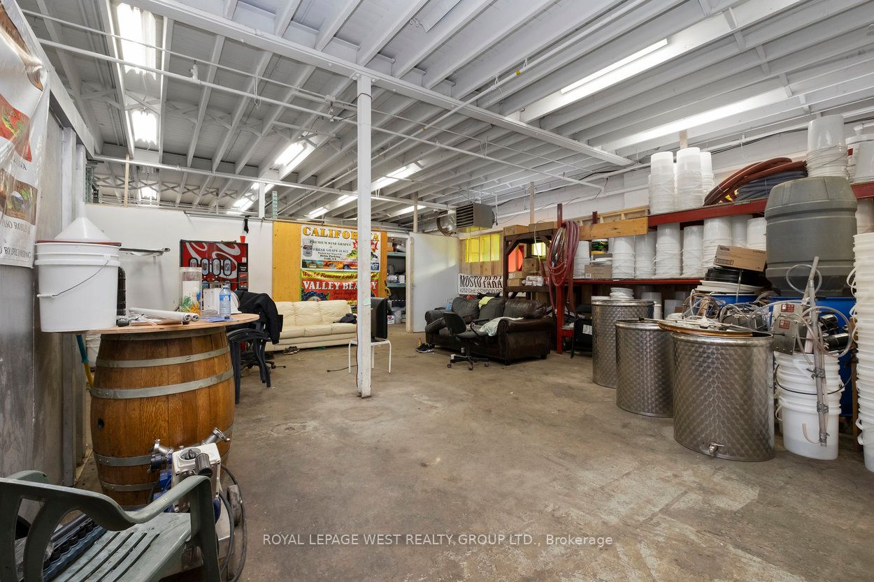 45 Densley Avenue Property Photo 30