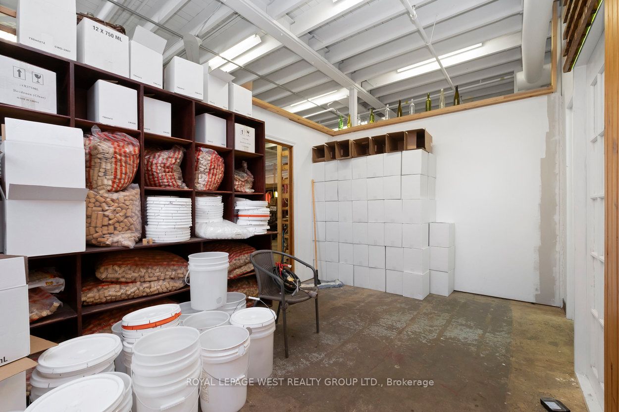 45 Densley Avenue Property Photo 32