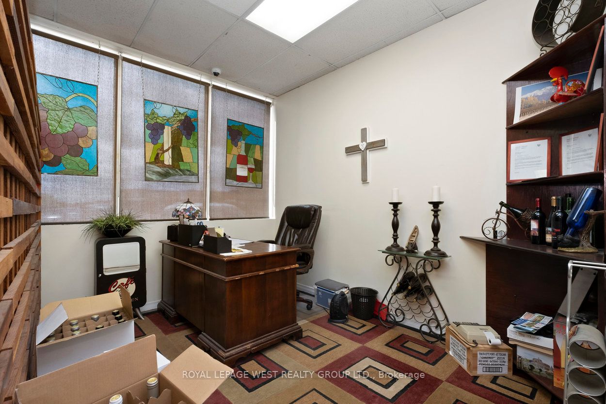 45 Densley Avenue Property Photo 39