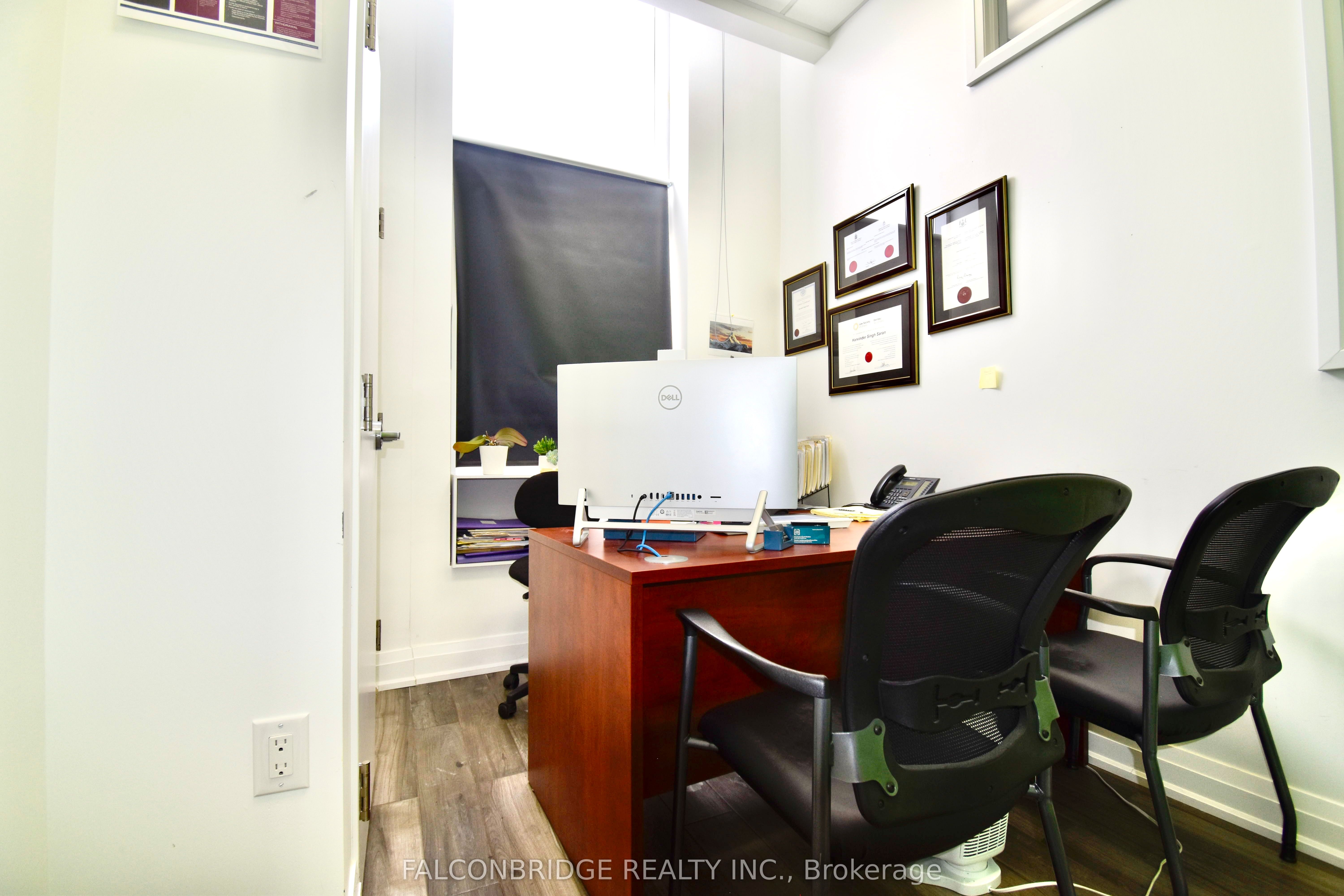 #50 - 80 Maritime Ontario Boulevard Property Photo 6