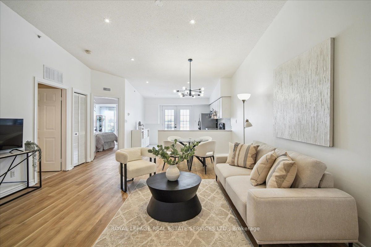 #407 - 1440 Bishops Gate Property Photo 3