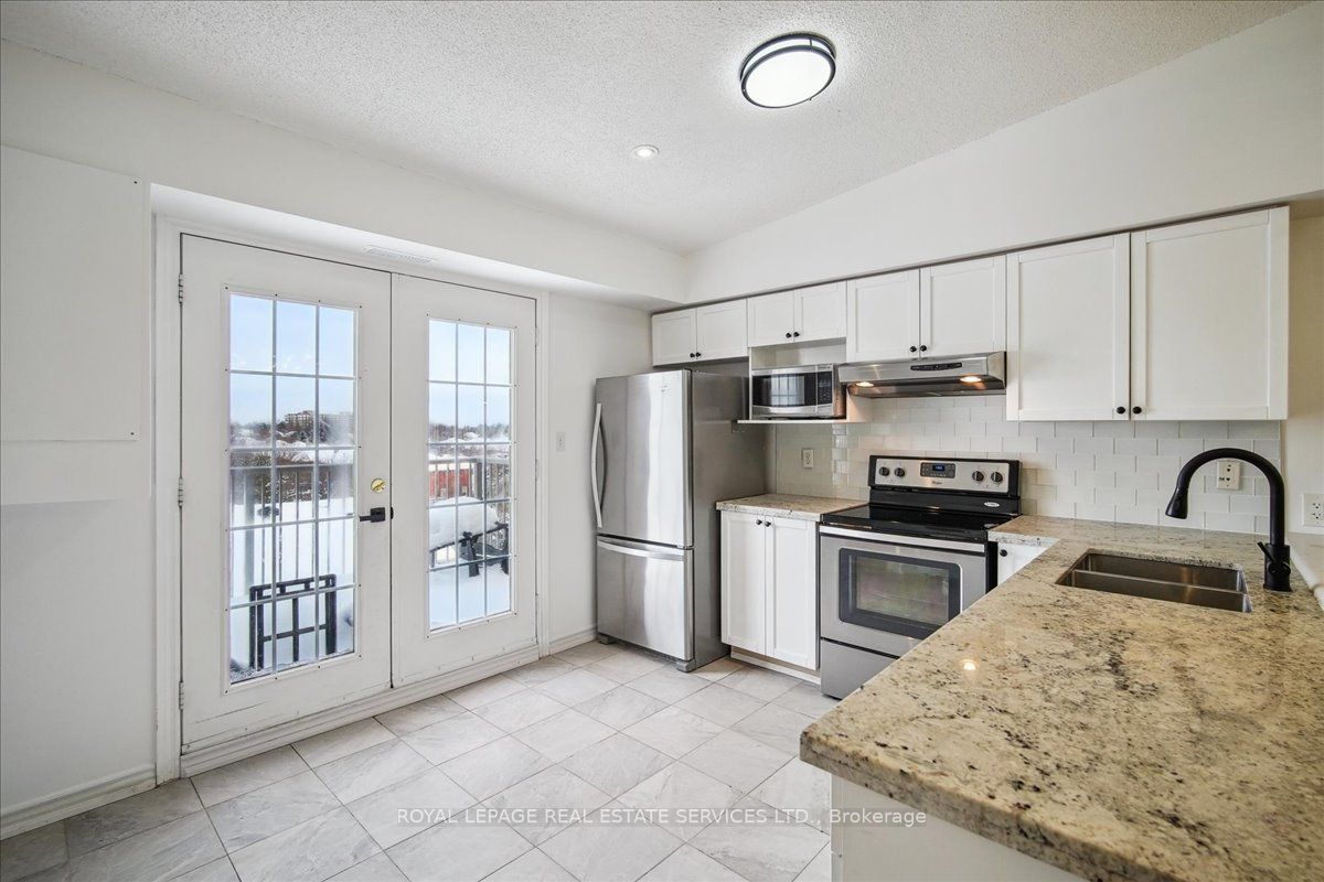 #407 - 1440 Bishops Gate Property Photo 7