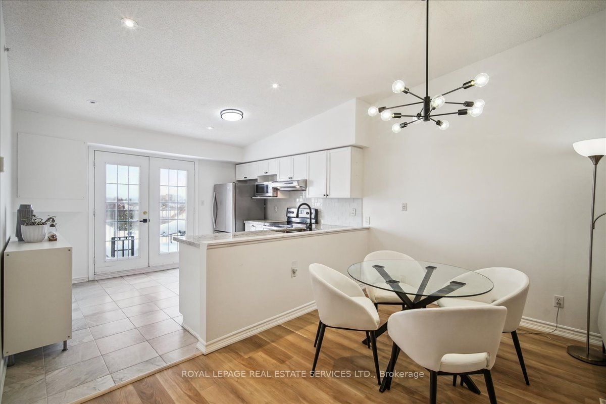 #407 - 1440 Bishops Gate Property Photo 8