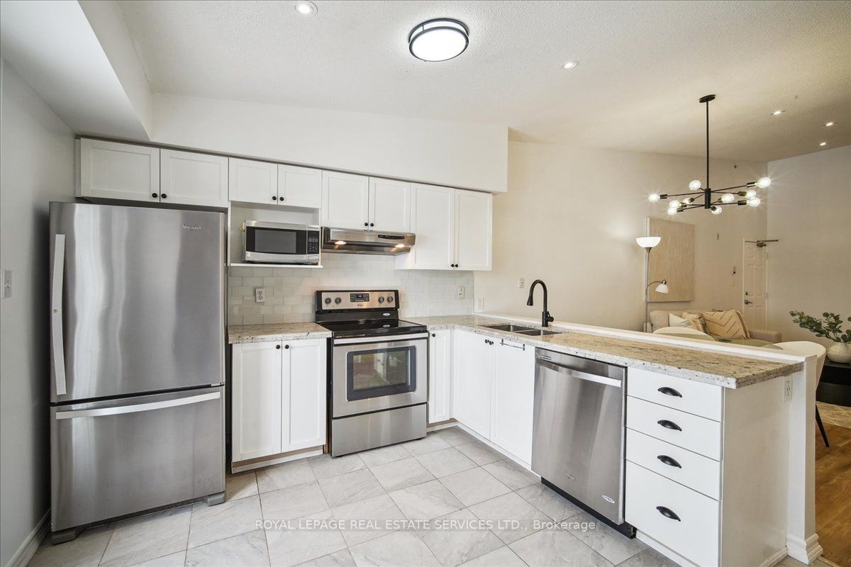 #407 - 1440 Bishops Gate Property Photo 10