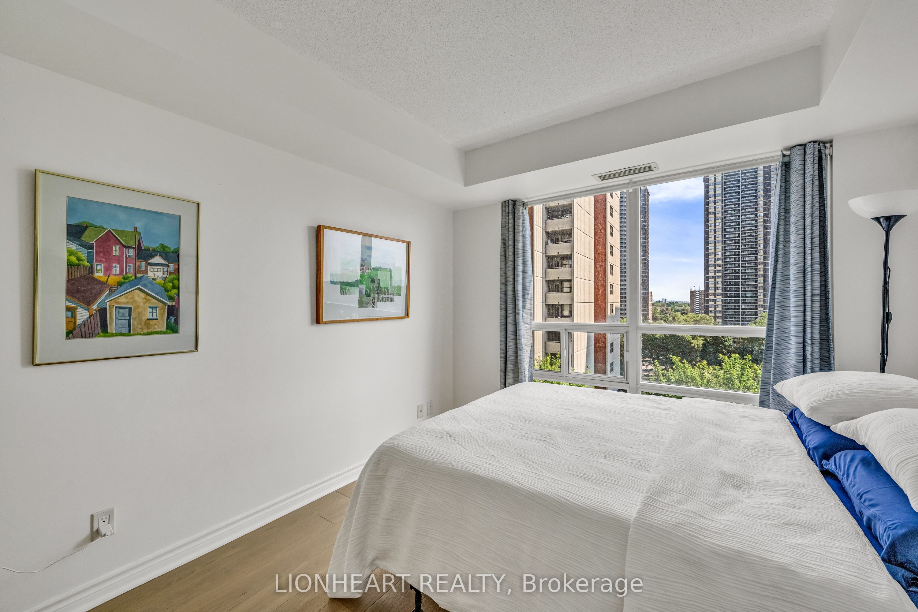 #709 - 5 Michael Power Place Property Photo 17