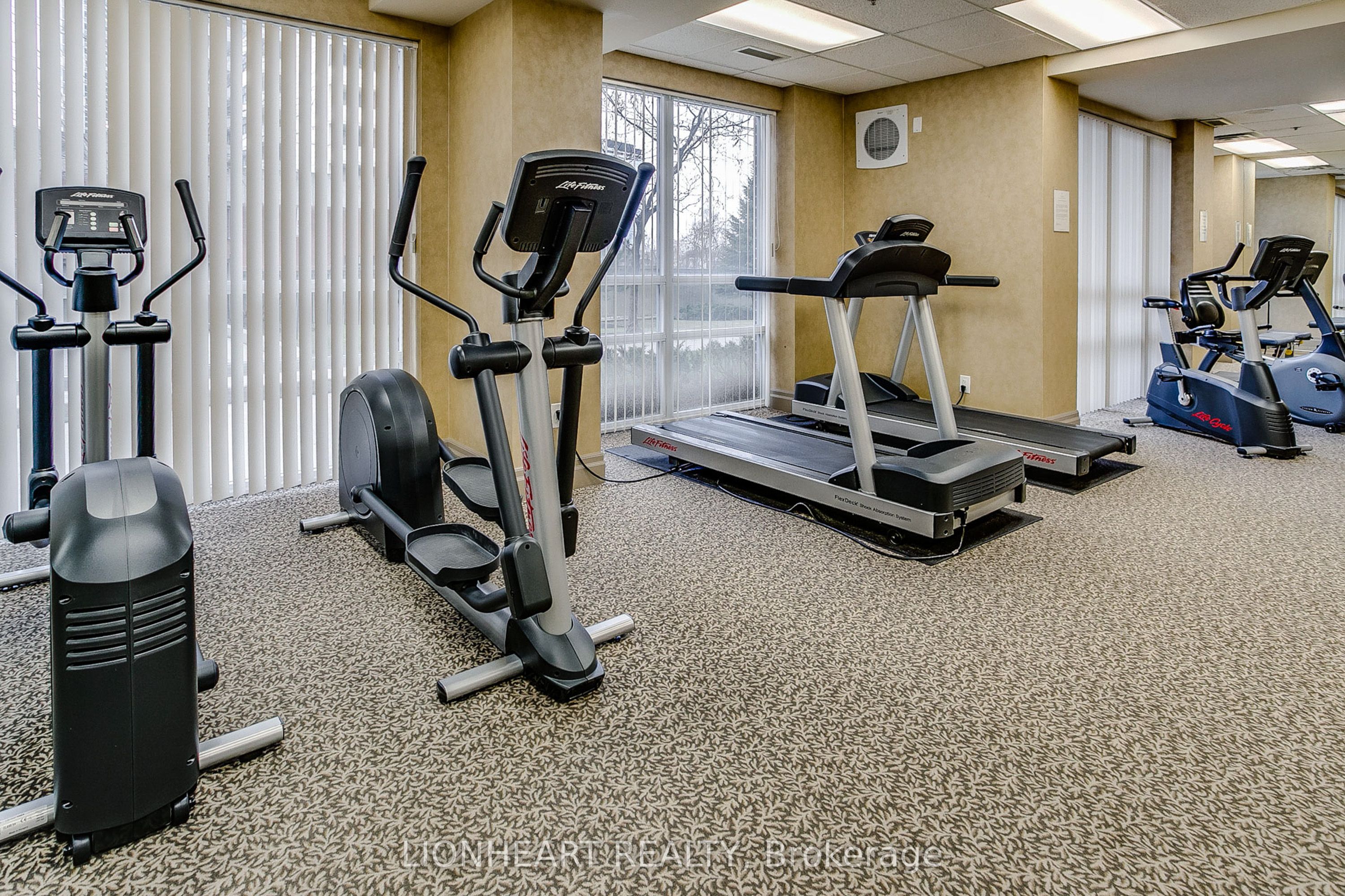 #709 - 5 Michael Power Place Property Photo 25