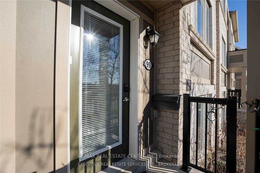 #99 - 1 Beckenrose Court Property Photo 17