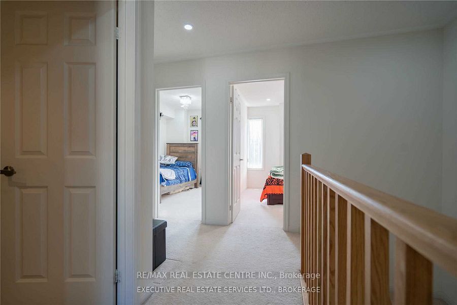 #99 - 1 Beckenrose Court Property Photo 22