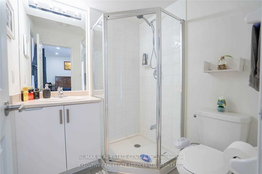 #99 - 1 Beckenrose Court Property Photo 23