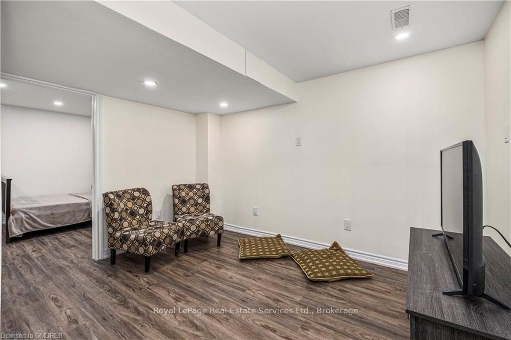 106 Hanson Crescent Property Photo 25