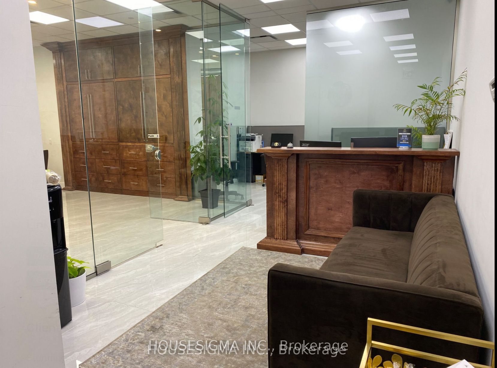 #103 - 218 Export Boulevard Property Photo 12