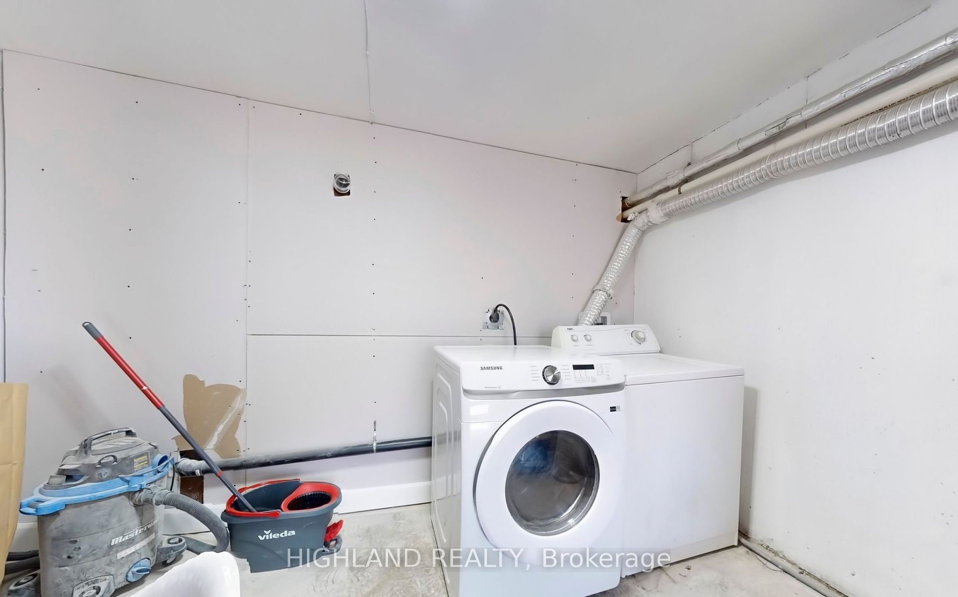 #main And Lower - 1139 Shadeland Drive Property Photo 12